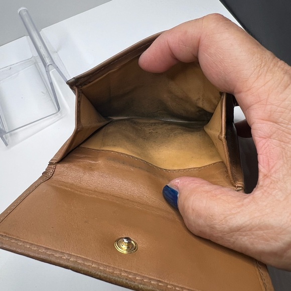 GUC Celine Mini Bifold Wallet - Picture 5 of 7